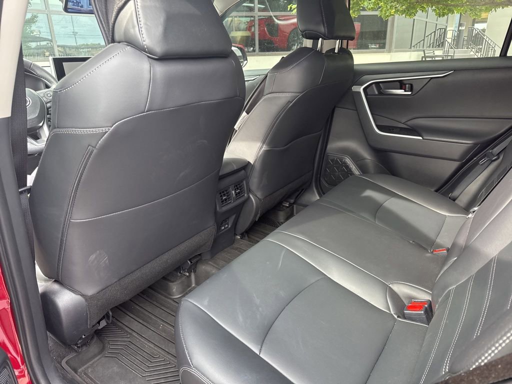 Used 2024 Toyota RAV4 XLE Premium FWD image 10