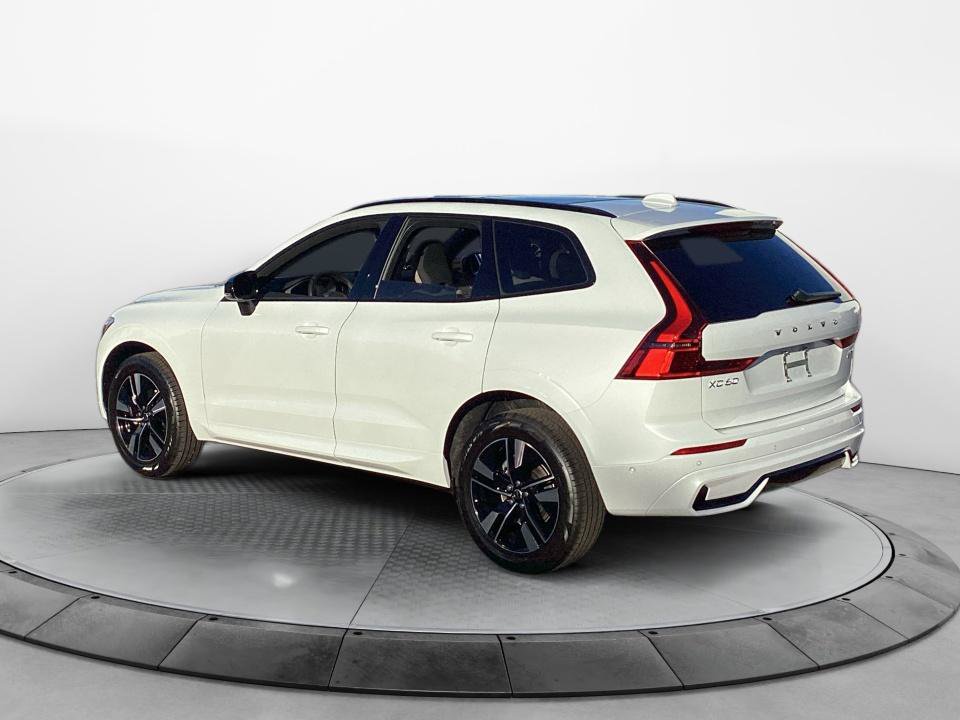 New 2027 Volvo XC60 B5 Plus AWD/4WD image 5