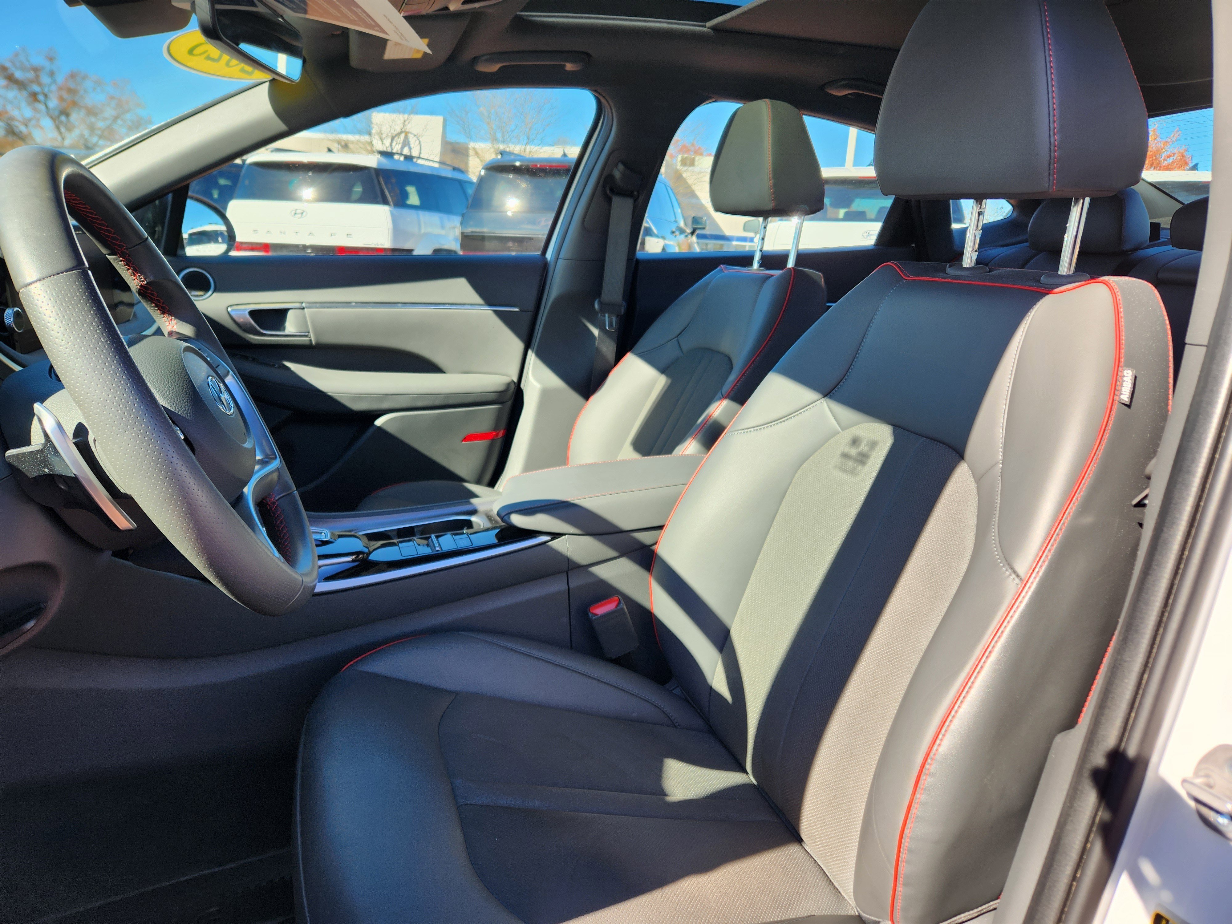 Used 2023 Hyundai Sonata SEL Plus image 11