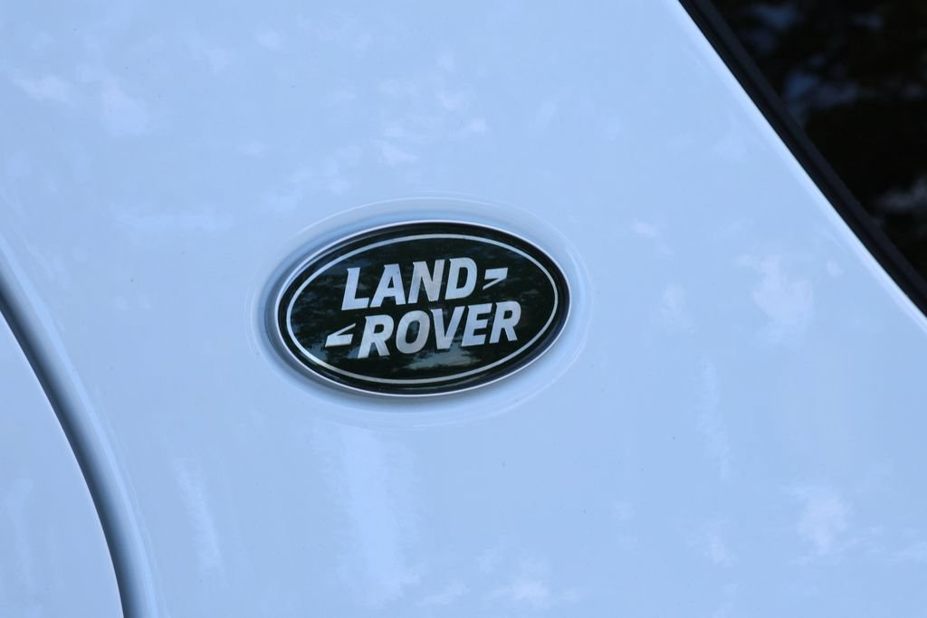 New 2026 Land Rover Discovery Sport Landmark AWD/4WD image 7