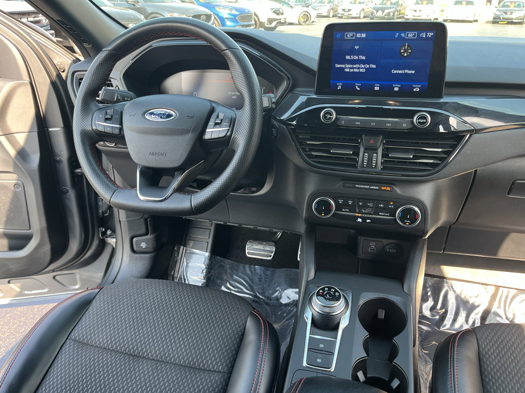Used 2023 Ford Escape ST-Line image 38