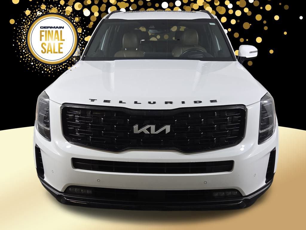 Used 2022 Kia Telluride SX w/ SX Prestige Package image 3