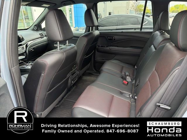 Used 2024 Honda Passport Black Edition image 6