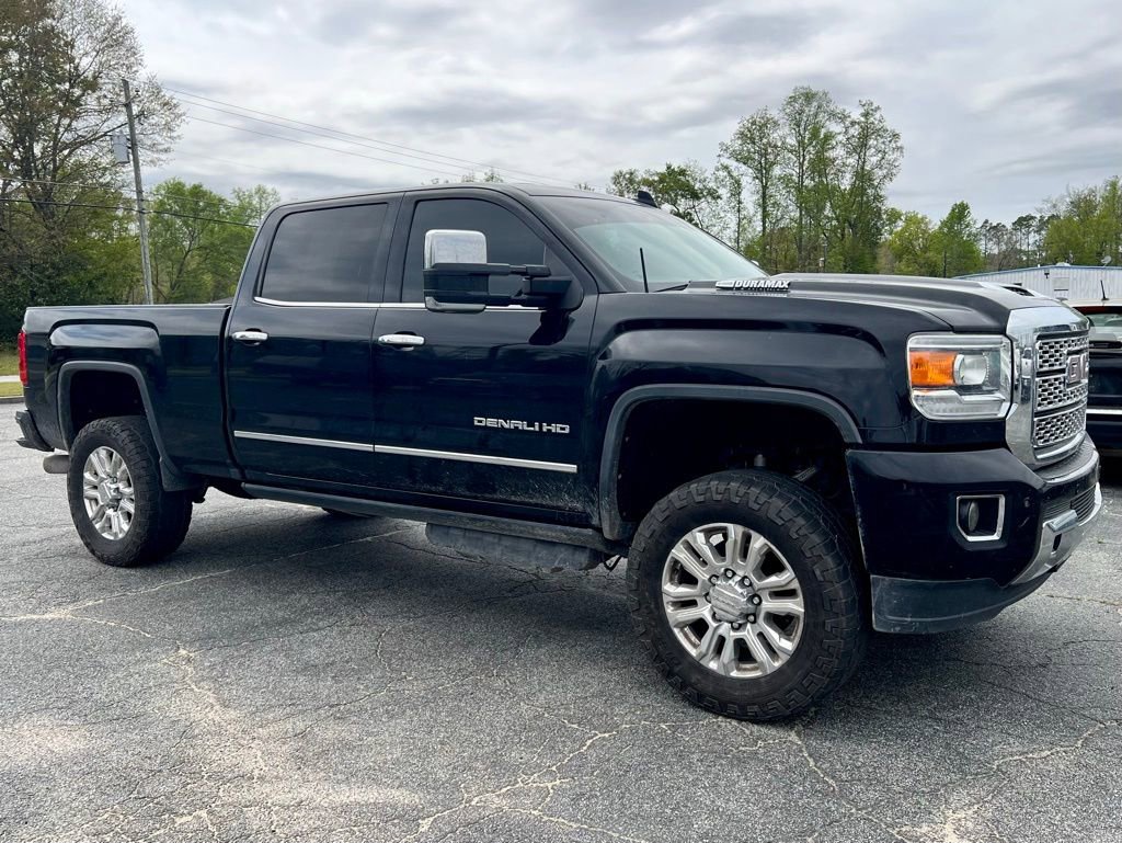 Used 2019 GMC Sierra 2500 Denali w/ Duramax Plus Package image 21