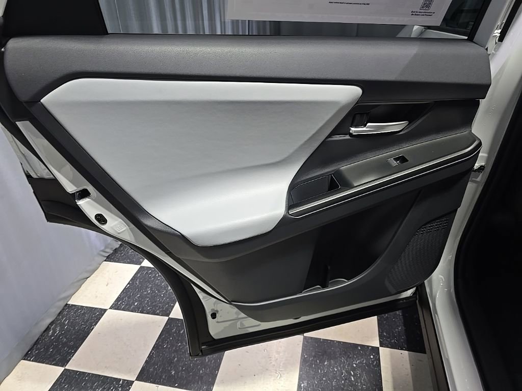 New 2026 Subaru Solterra AWD/4WD image 17