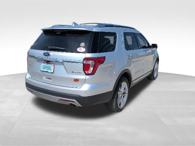 Used 2016 Ford Explorer Limited w/ Equipment Group 301A FWD image 3