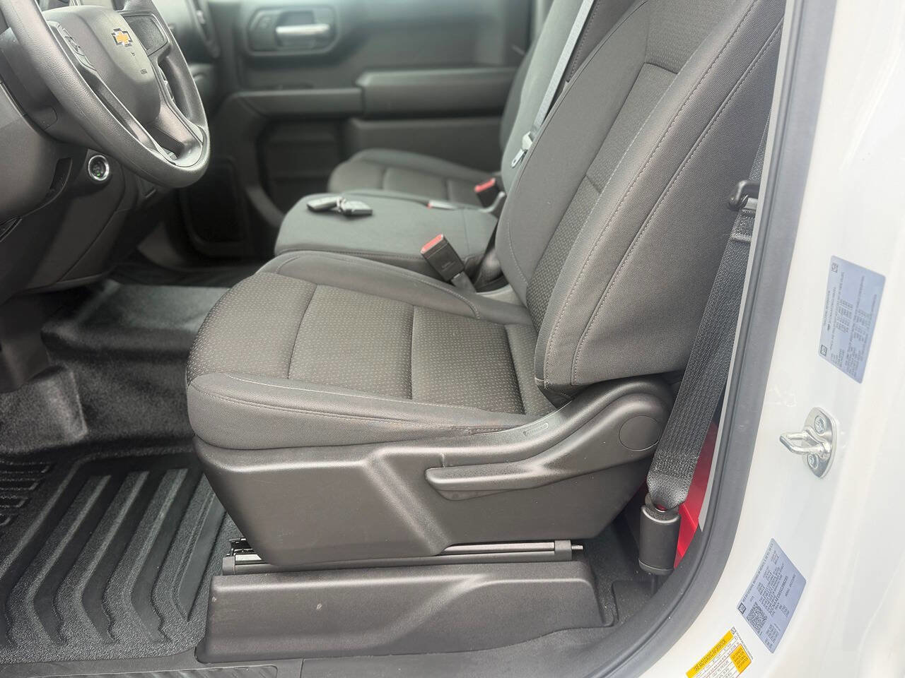 Used 2025 Chevrolet Silverado 1500 W/T RWD image 59