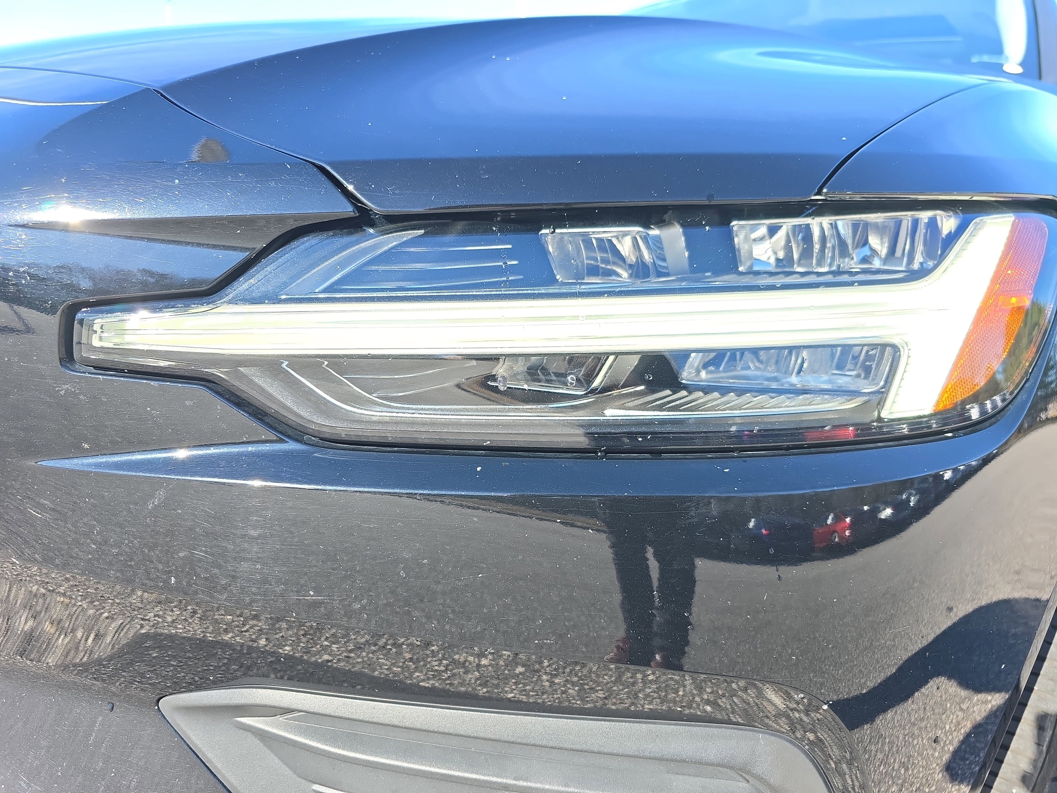 Used 2021 Volvo S60 T5 Momentum image 30