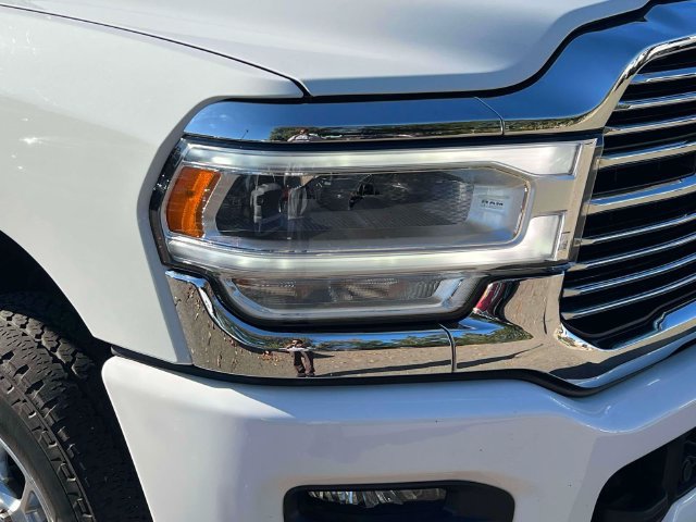 Used 2024 RAM 2500 Laramie w/ Safety Group AWD/4WD image 9