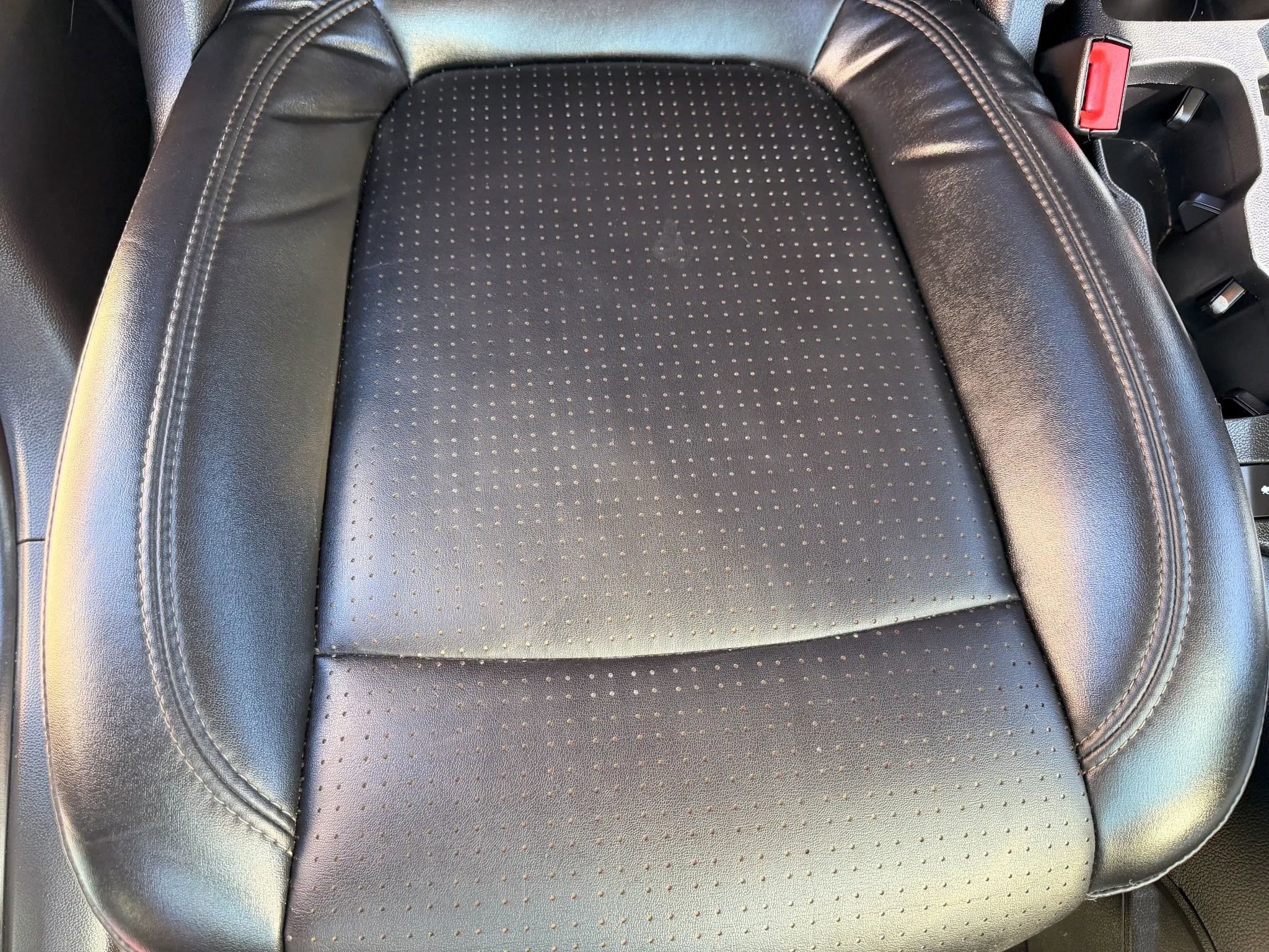 Used 2015 Chevrolet Sonic LTZ image 24