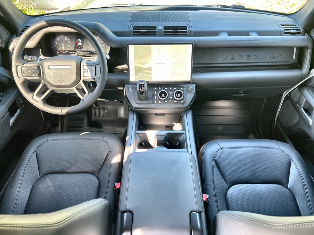 New 2026 Land Rover Defender 110 X-Dynamic SE AWD/4WD image 12