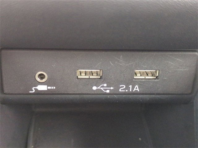 Used 2022 Subaru Outback Limited image 23