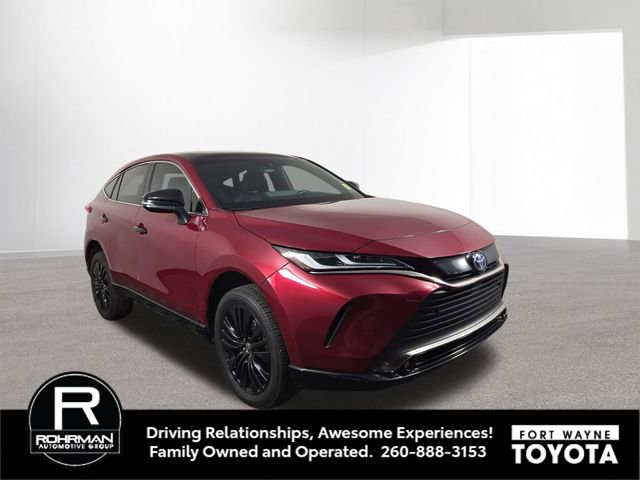 Used 2023 Toyota Venza Nightshade AWD/4WD image 4