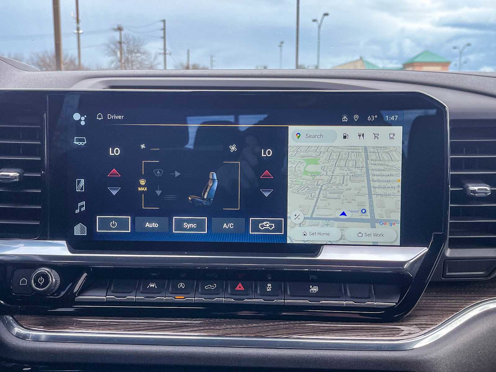 Used 2024 Chevrolet Silverado 1500 LT image 13