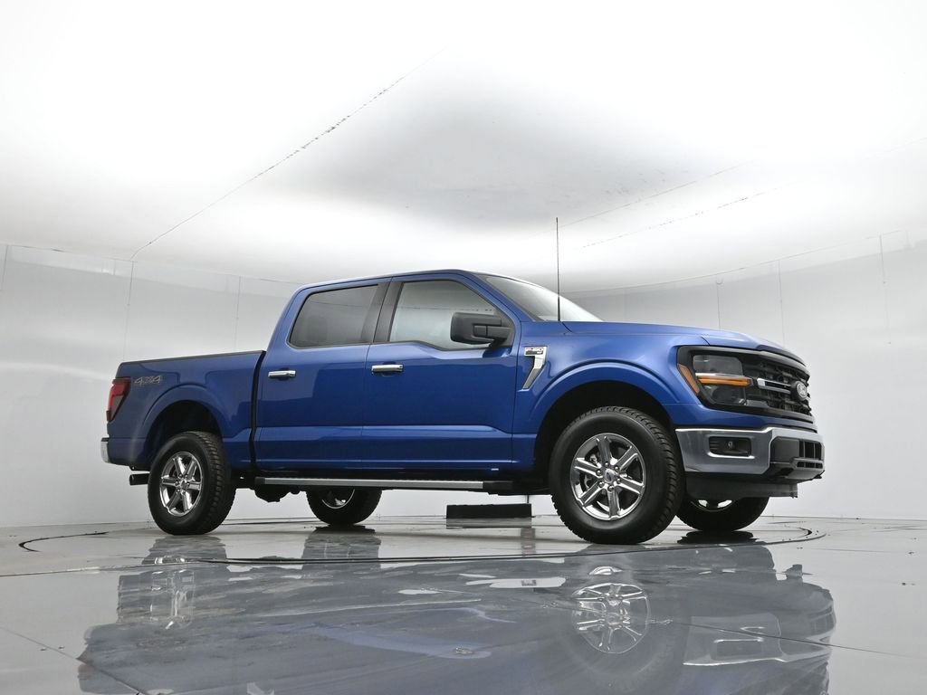 Certified 2025 Ford F150 XLT w/ Equipment Group 301A Standard image 4