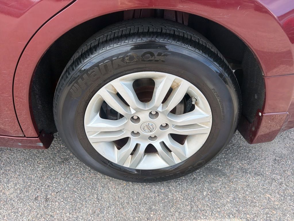 Used 2011 Nissan Altima 2.5 S w/ Special Edition Pkg FWD image 10
