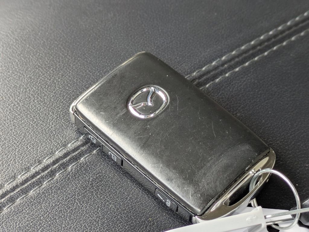 Used 2025 MAZDA CX-30 AWD 2.5 S w/ Preferred Package image 29