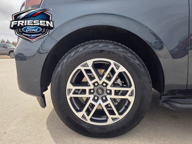 Used 2025 Ford Expedition Max Active image 8