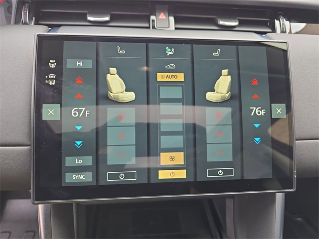 Used 2025 Land Rover Discovery Sport S image 24