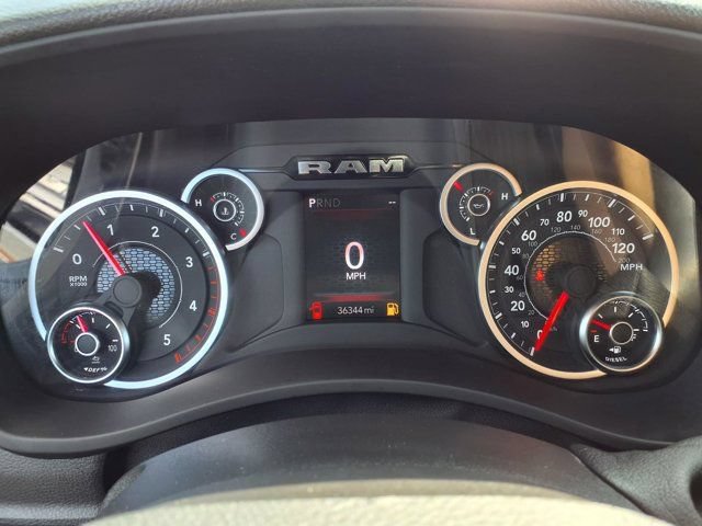 Used 2025 RAM 3500 Tradesman AWD/4WD image 13