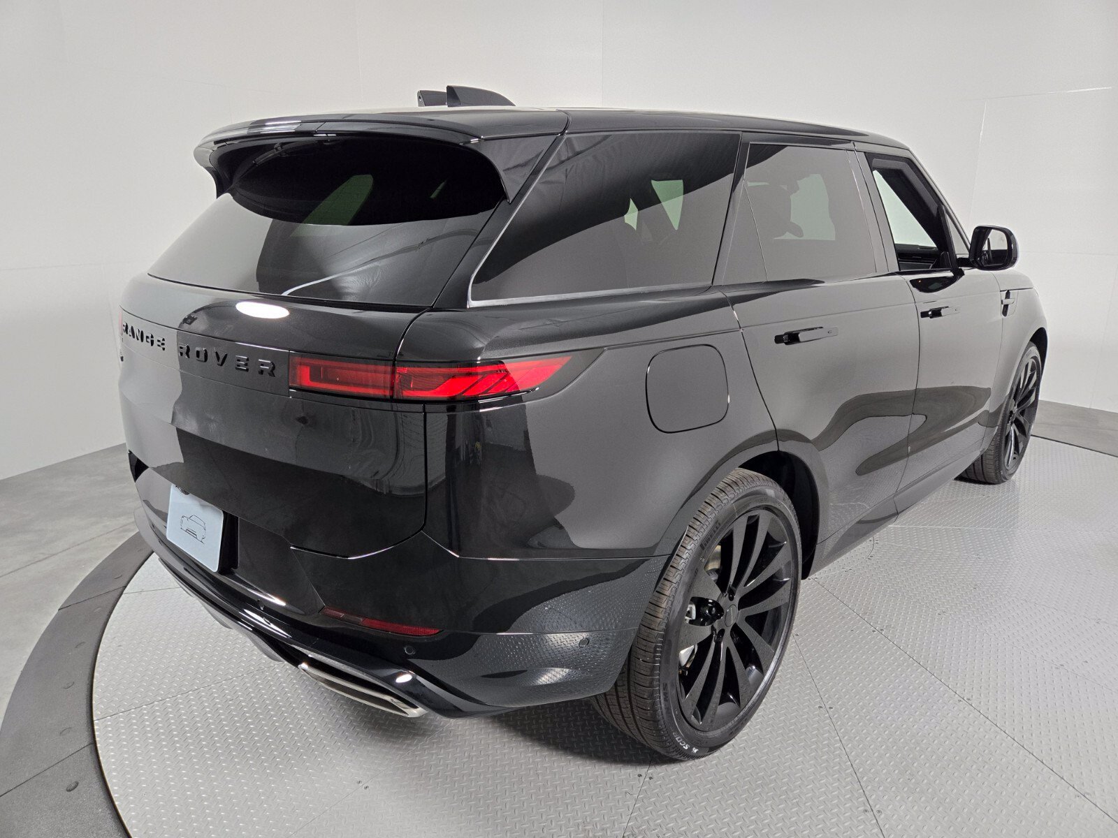 New 2027 Land Rover Range Rover Sport Dynamic SE AWD/4WD image 2