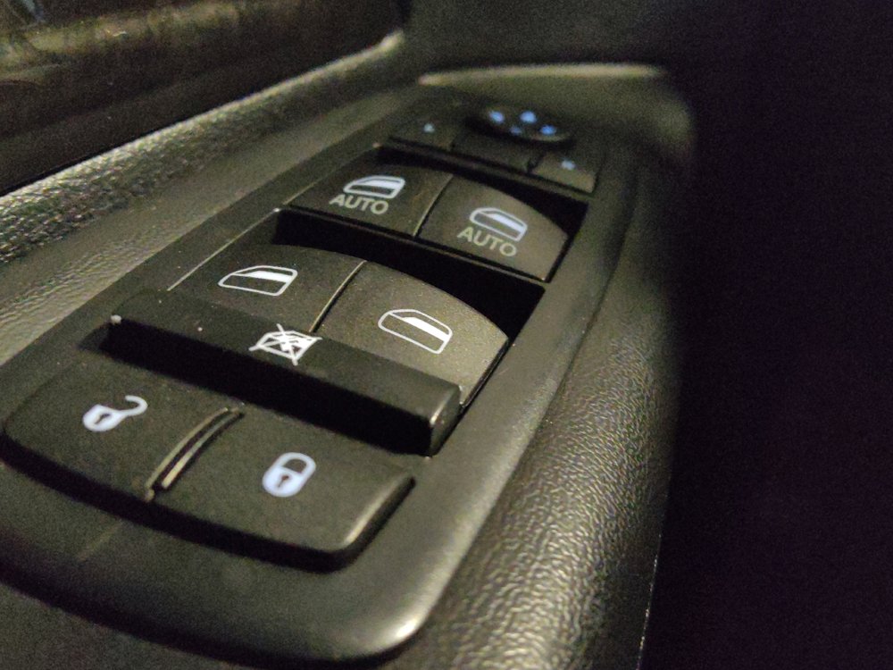Used 2015 Dodge Durango Limited w/ Premium Group RWD image 27
