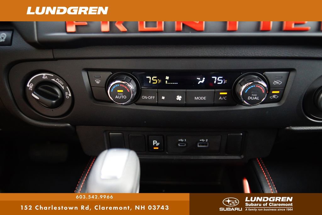 Used 2025 Nissan Frontier PRO-4X AWD/4WD image 23