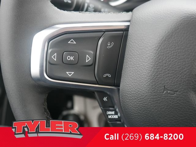 New 2026 RAM 1500 4x4 Crew Cab image 25