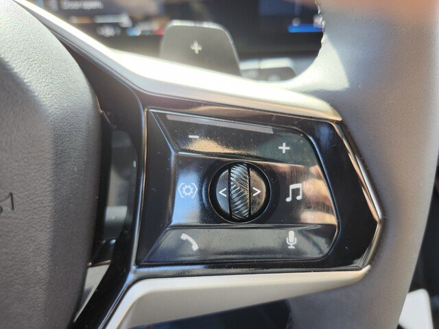 Certified 2025 BMW X3 xDrive30i w/ Premium Package image 32