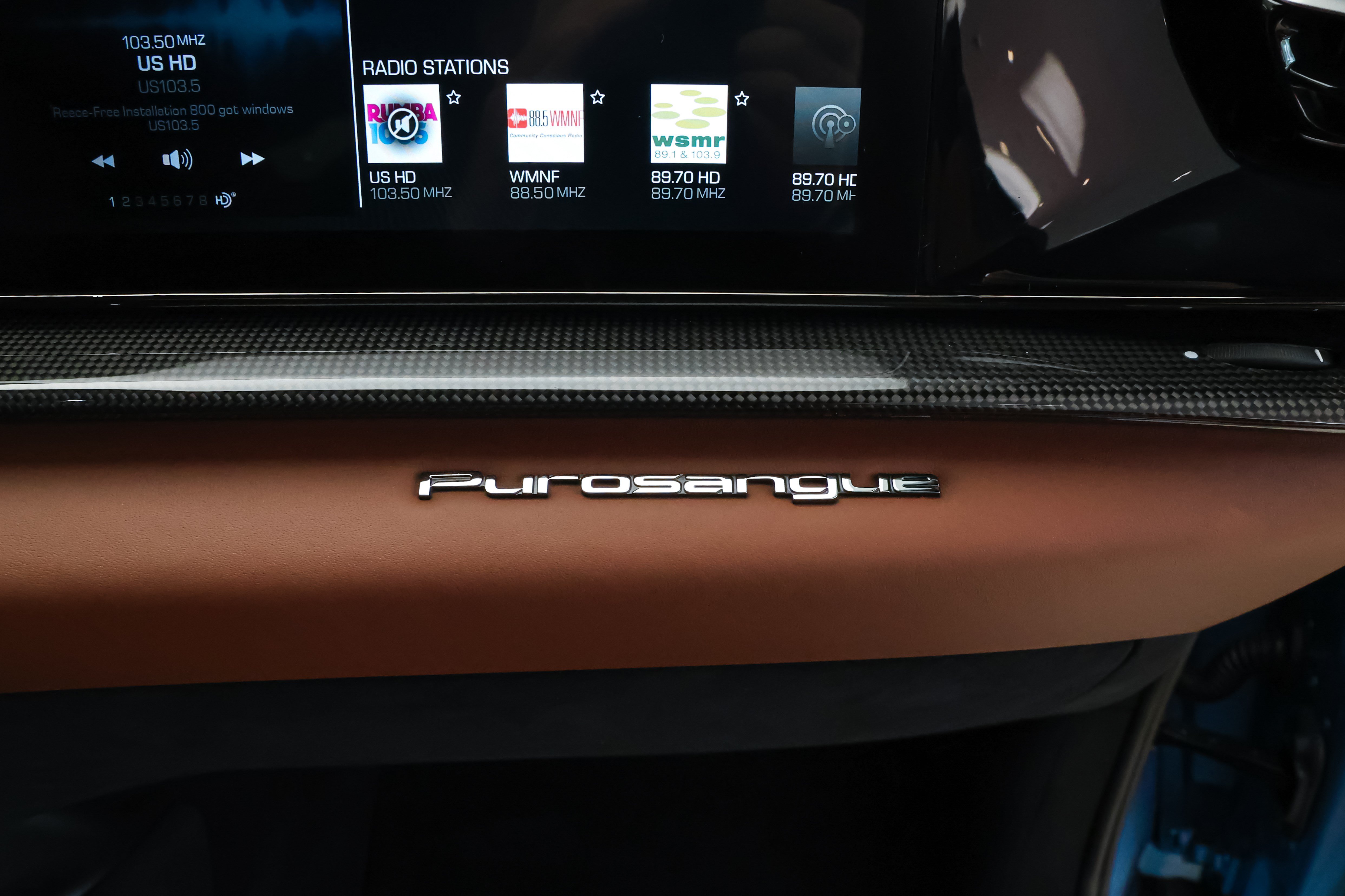 Used 2025 Ferrari Purosangue AWD/4WD image 16