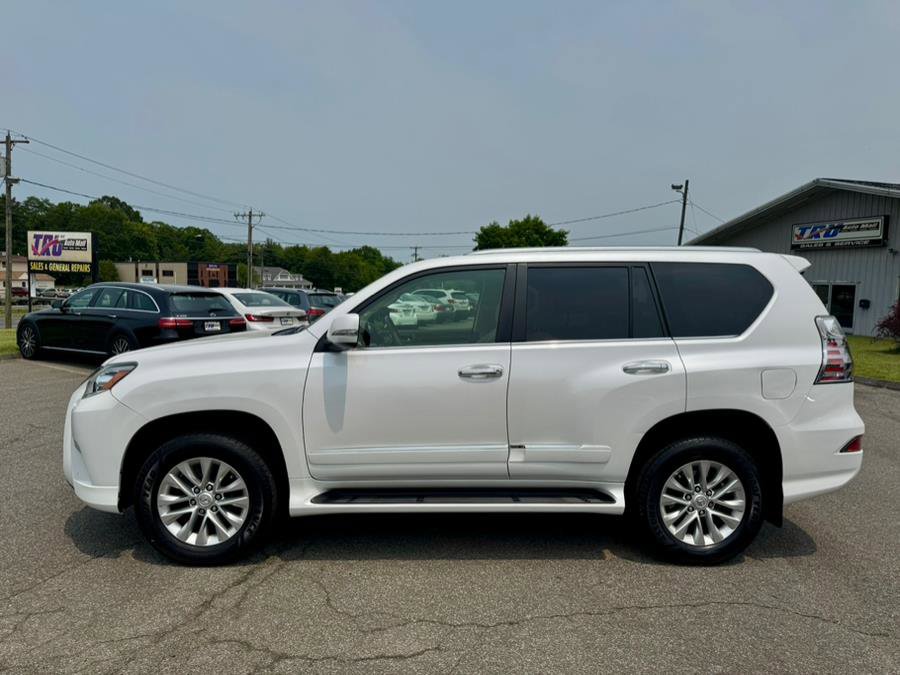 Used 2017 Lexus GX 460 Premium image 3