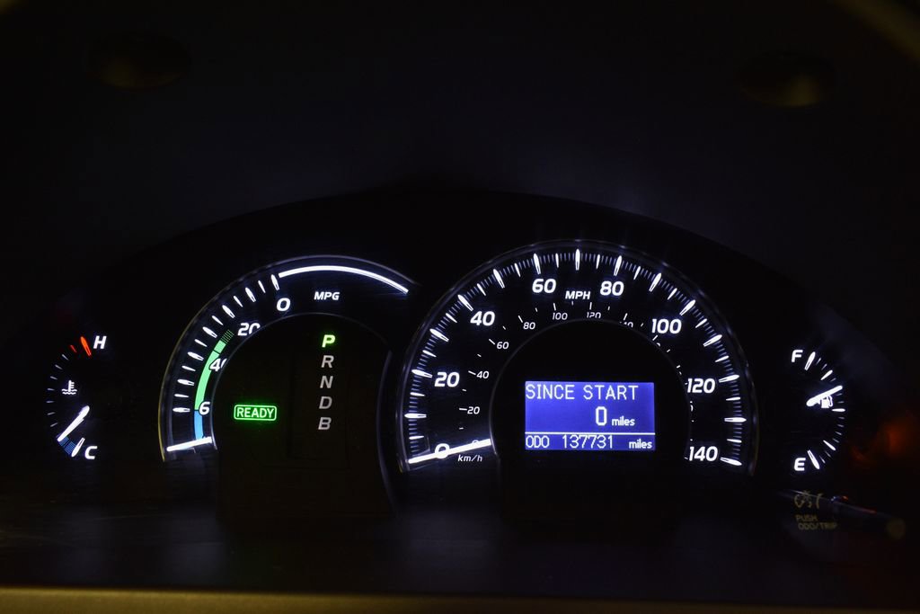 Used 2010 Toyota Camry Hybrid image 19