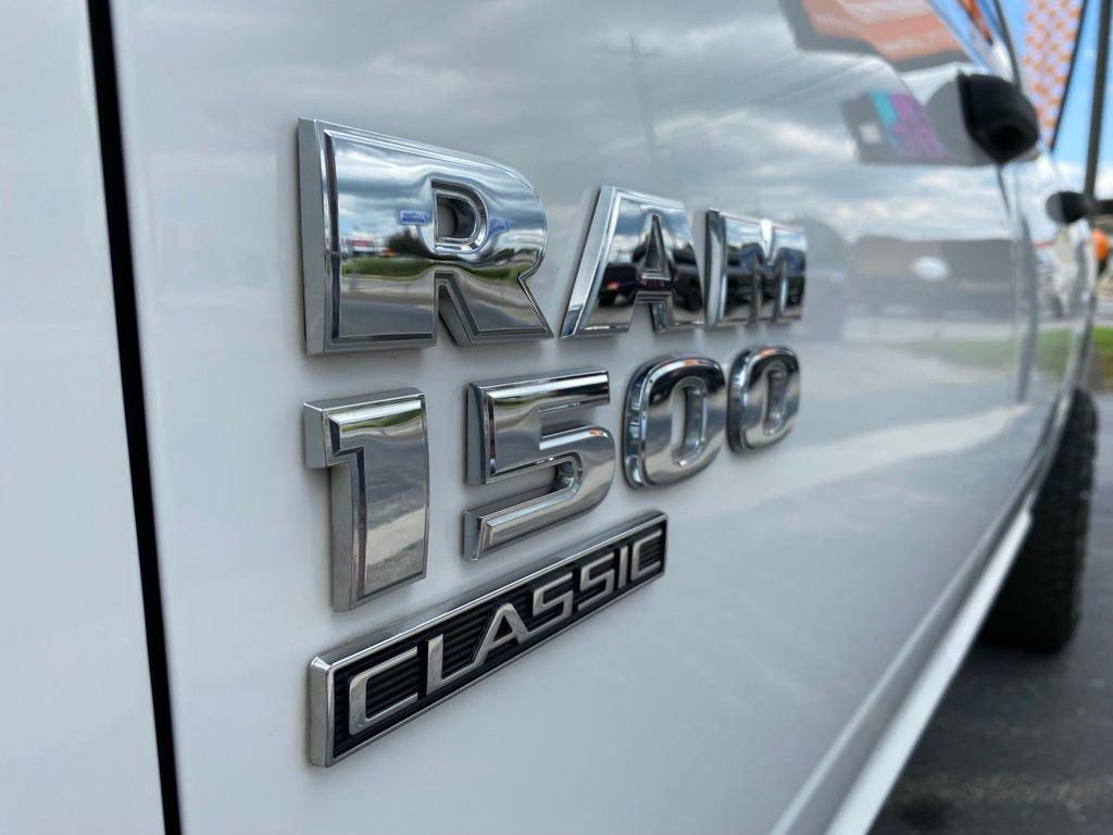 Used 2023 RAM 1500 Classic SLT w/ Trailer & Traction Group AWD/4WD image 6