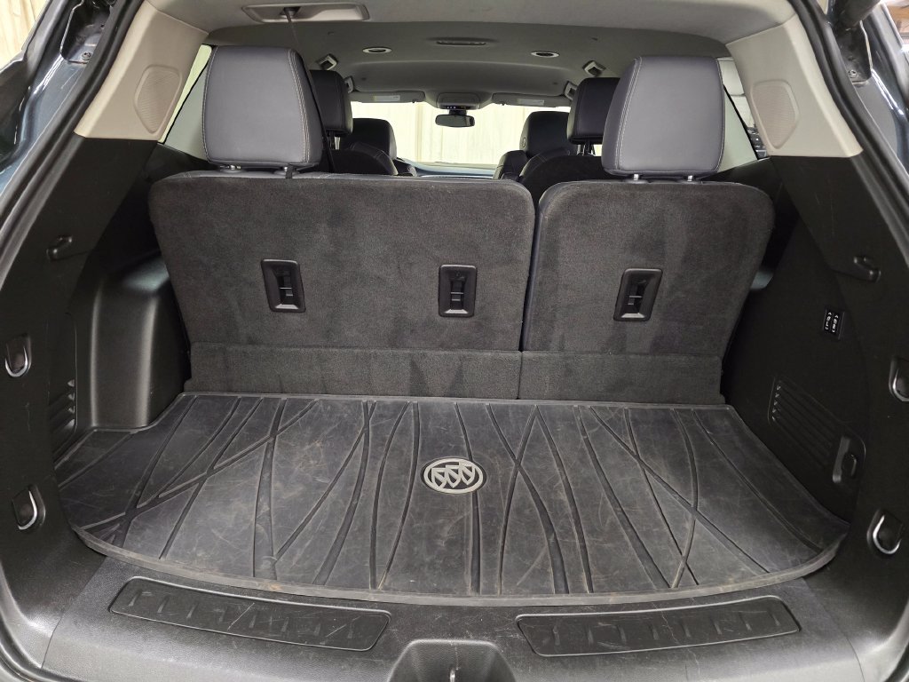 Used 2019 Buick Enclave Premium AWD/4WD image 30
