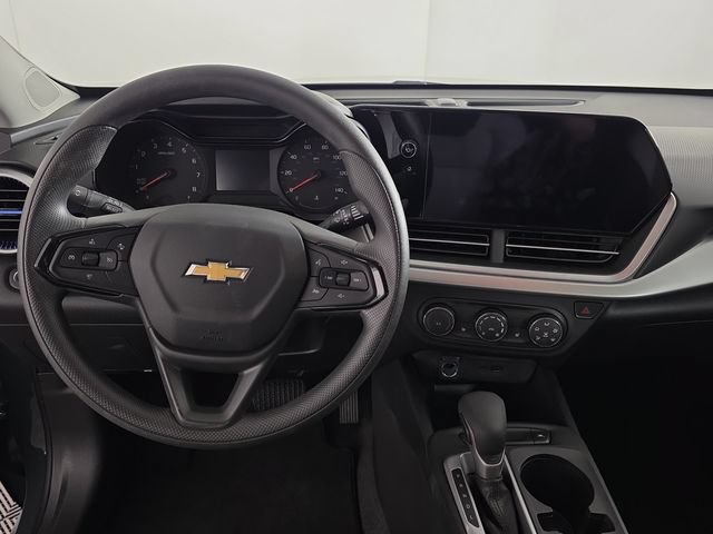 Certified 2026 Chevrolet Trax LS w/ LS Convenience Package FWD image 12