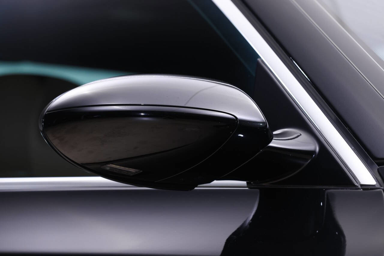 Used 2006 BMW M5 image 35