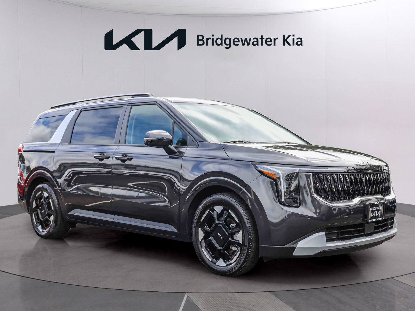 Certified 2026 Kia Carnival EX FWD image 1