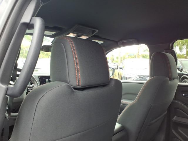 Used 2023 Nissan Frontier PRO-4X w/ Pro Convenience Package AWD/4WD image 10