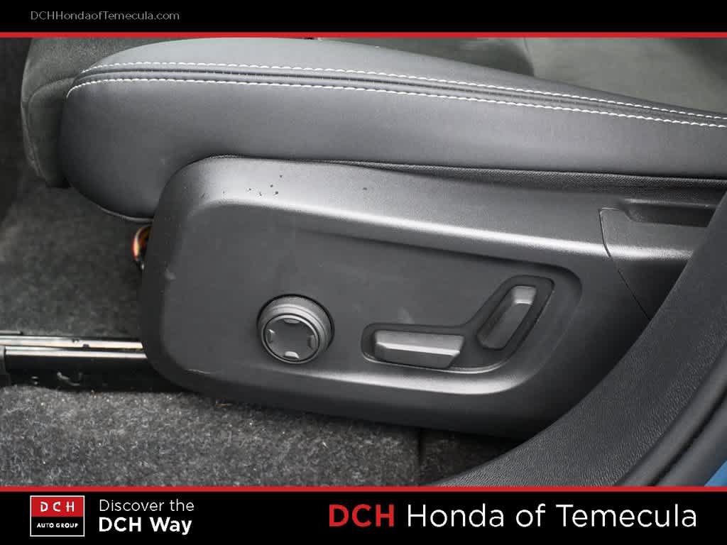 Used 2023 Volvo C40 P8 Recharge Ultimate w/ Protection Package Premier AWD/4WD image 17
