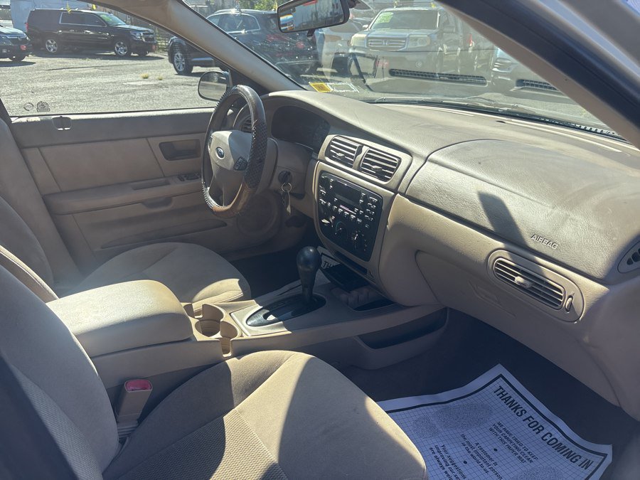 Used 2003 Ford Taurus SE FWD image 20
