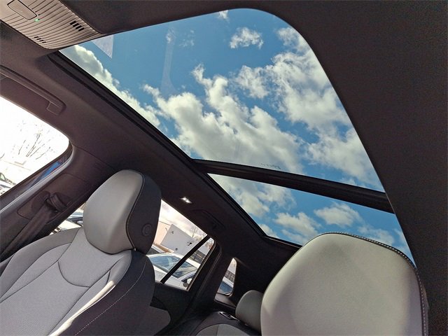 New 2026 Volkswagen Tiguan SE R-Line image 7