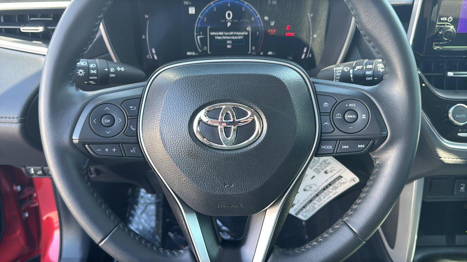 Used 2025 Toyota Corolla Cross XLE w/ Convenience Package FWD image 17