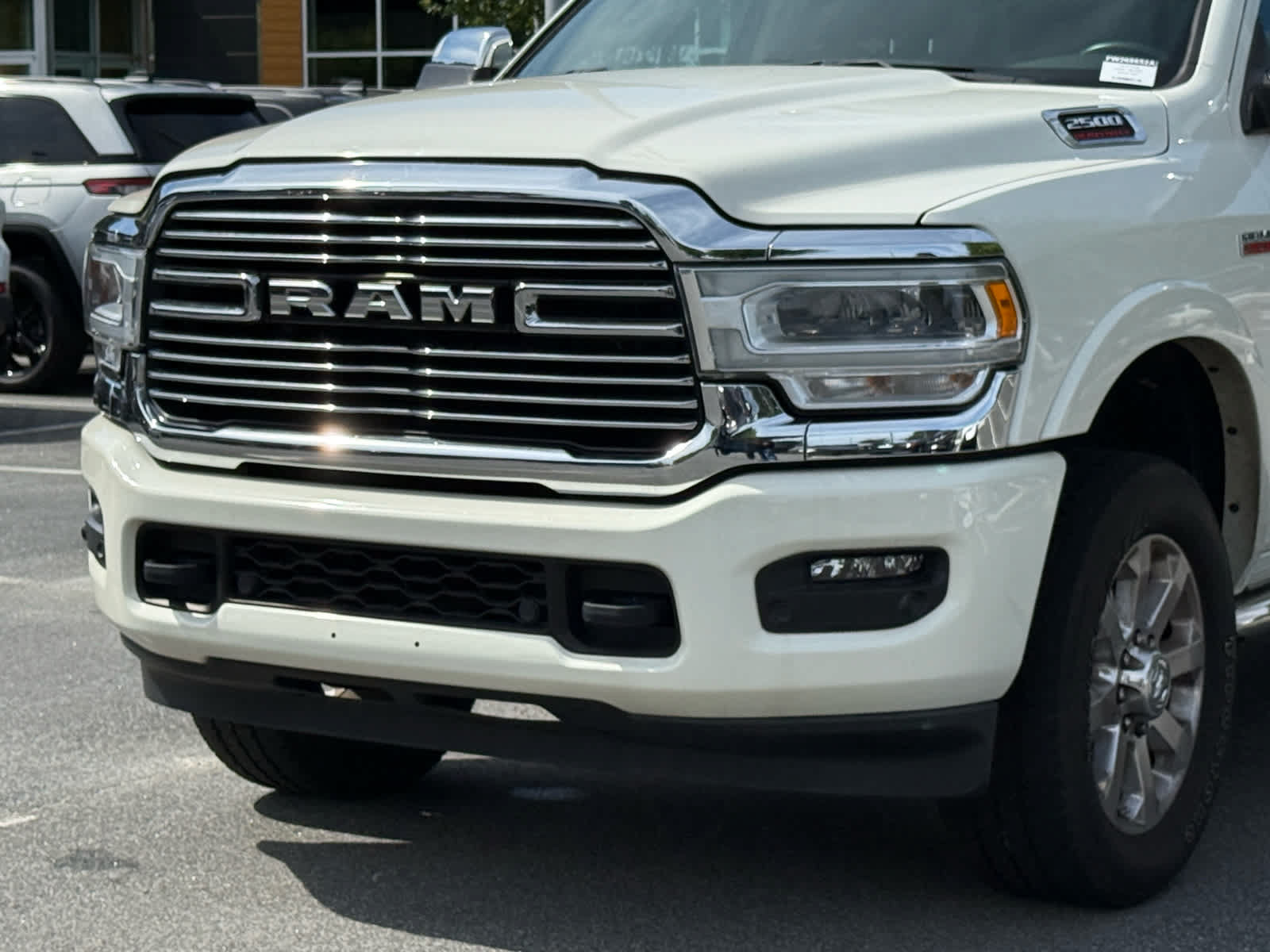 Used 2022 RAM 2500 Laramie AWD/4WD image 11