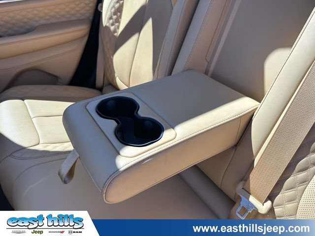 Certified 2024 Jeep Grand Cherokee Summit AWD/4WD image 19