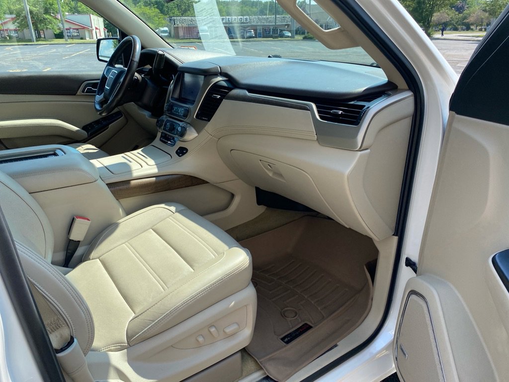 Used 2018 GMC Yukon XL Denali w/ Denali Ultimate Package image 30