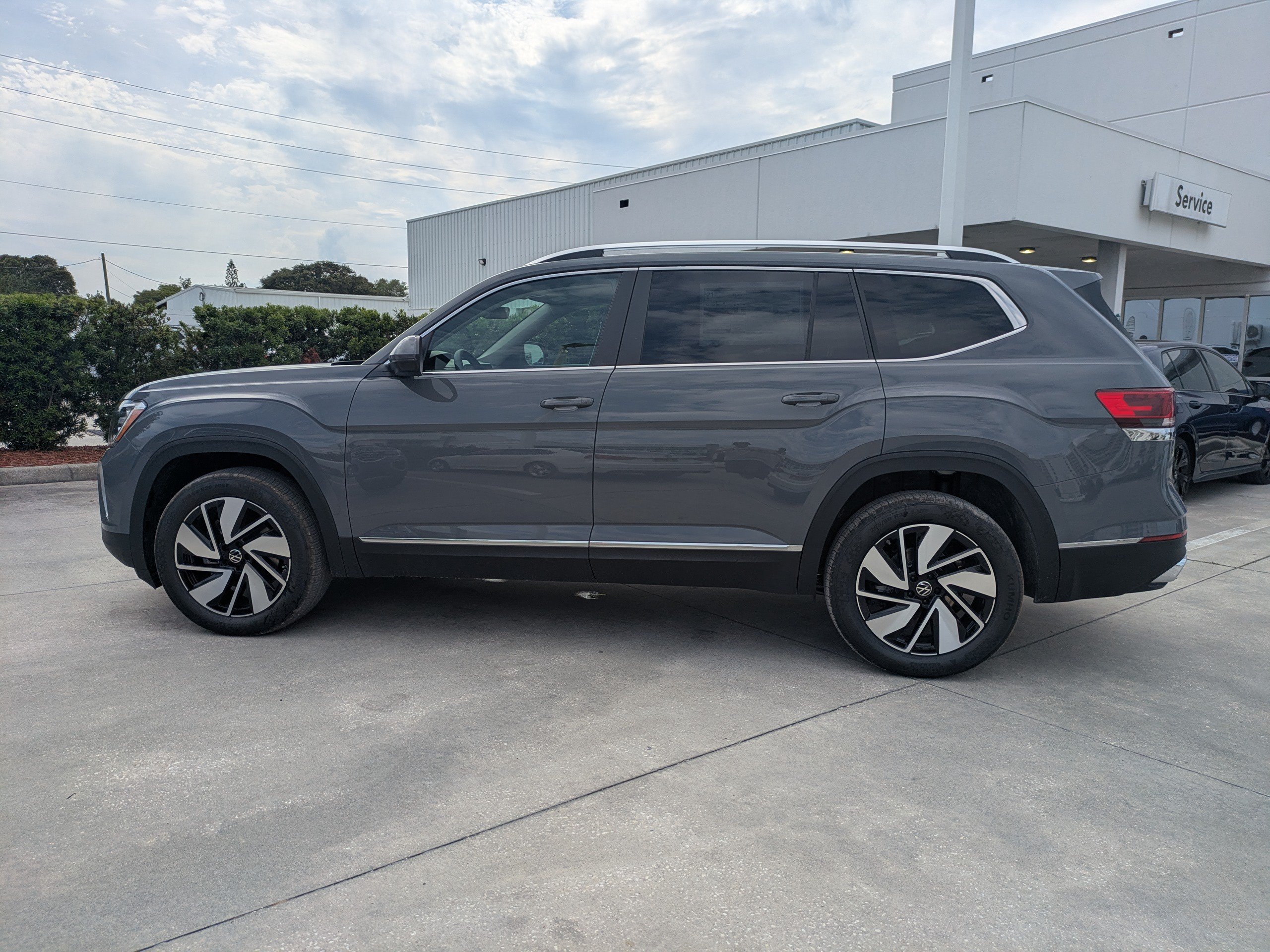 New 2026 Volkswagen Atlas SEL AWD/4WD image 7