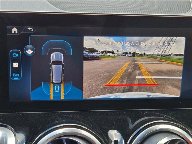 New 2026 Mercedes-Benz GLB 250 image 12