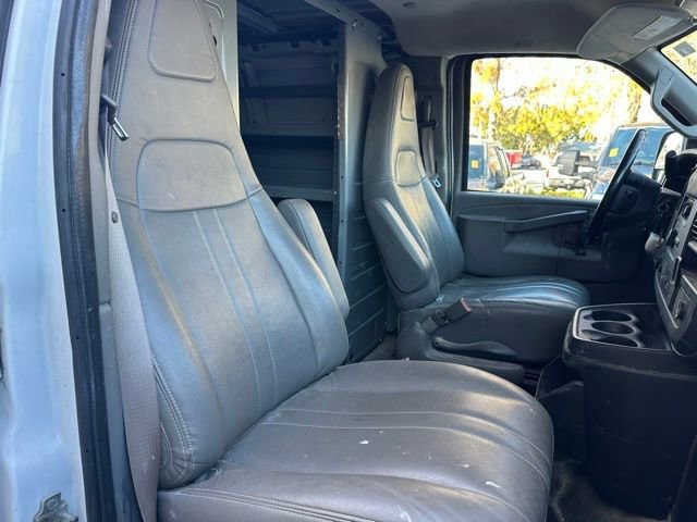 Used 2020 Chevrolet Express 2500 w/ Driver Convenience Package image 10