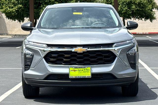 Used 2025 Chevrolet Trax LS FWD image 7