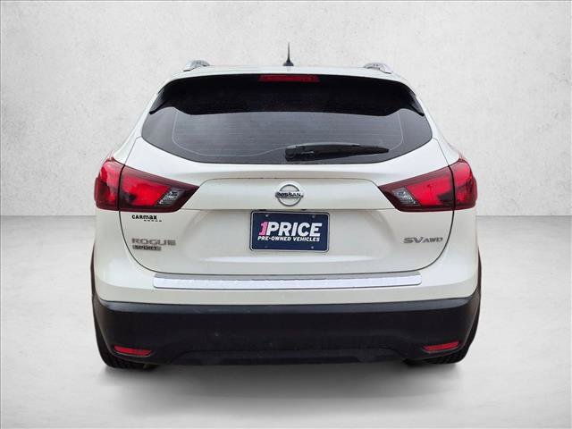 Used 2017 Nissan Rogue Sport SV w/ SV Premium Package AWD/4WD image 6